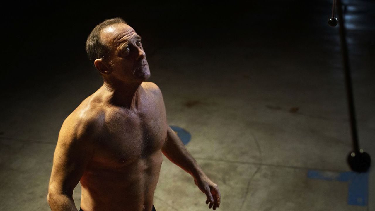 Titane-Vincent Lindon (c) Carole Bethuel - Kazak Productions-1280x720-ok.jpg (66 KB)